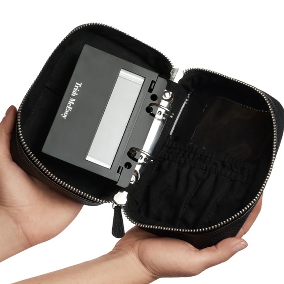 Trish McEvoy Makeup Wardrobing Small Page Translucent Dual Bronzer NEW - Picture 8 of 10